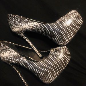 Steve Madden Nala Heels